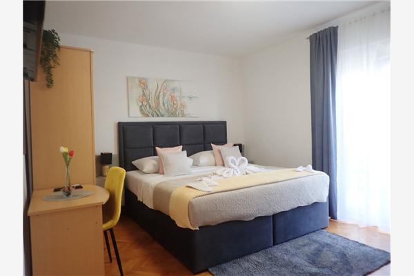 Apartment A1, for 6 persons