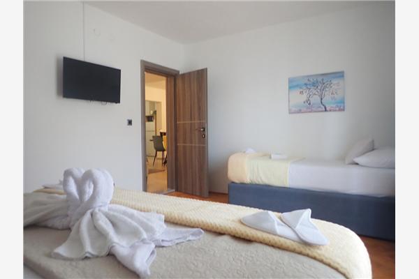 Apartment A1, for 6 persons