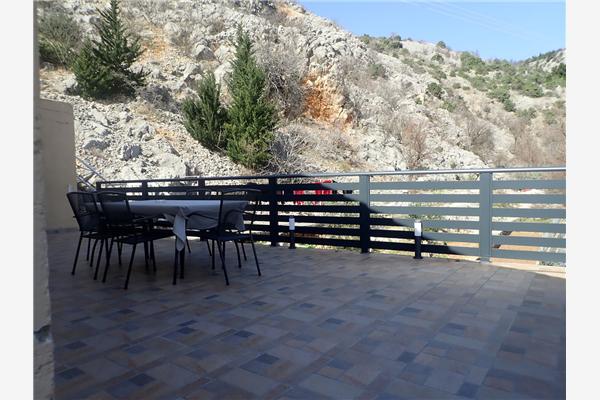 Apartment A1, for 6 persons