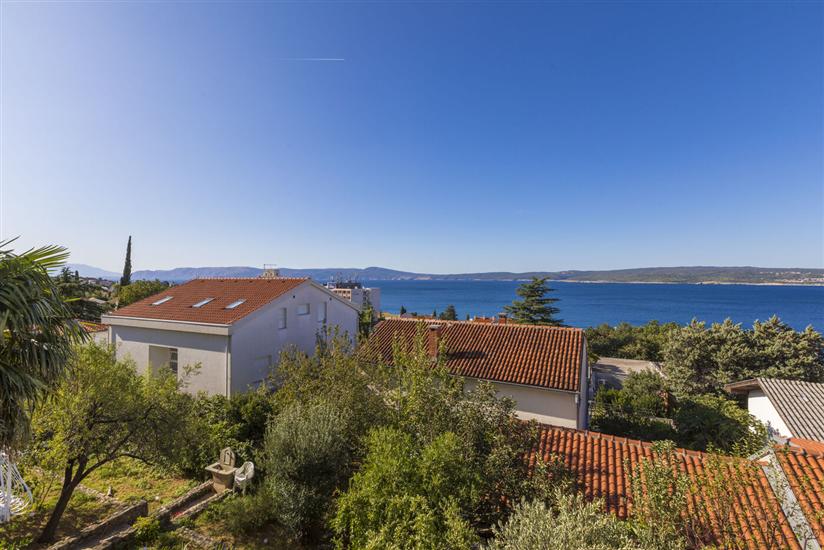 Apartments and Rooms Dotli