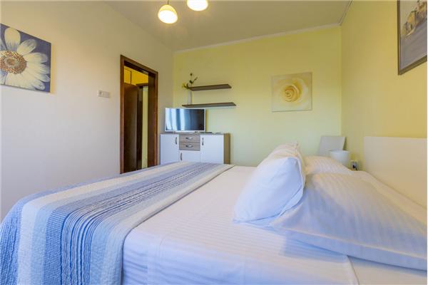 Apartment A1, for 2 persons