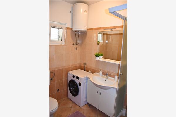 Lägenhet A1, för 5 personer