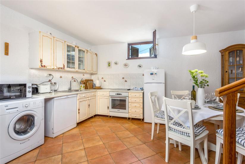 House K1, for 8 persons