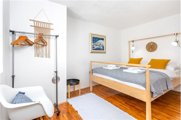 House K1, for 8 persons