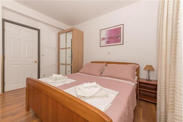 Apartman A2, na 6 osebe