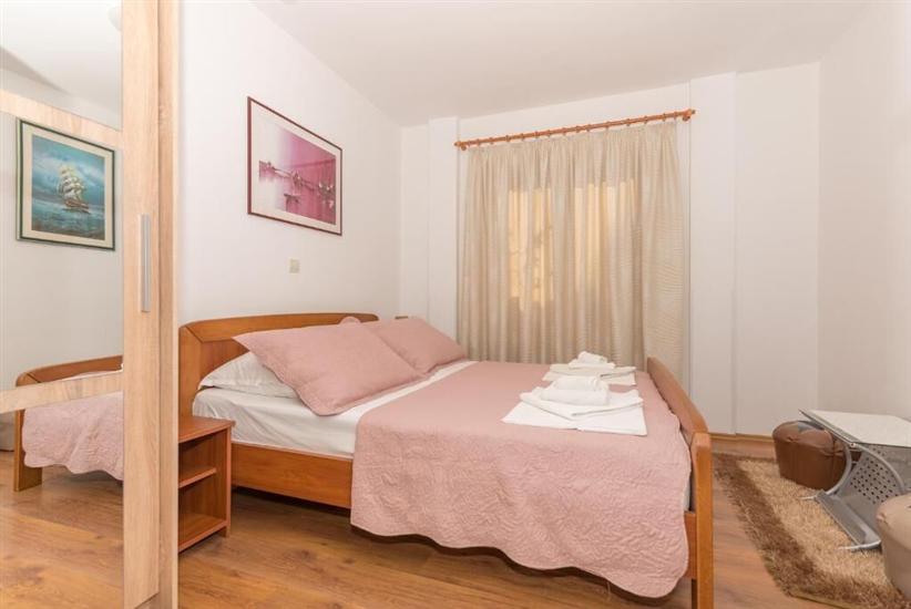 Apartman A2, na 6 osebe