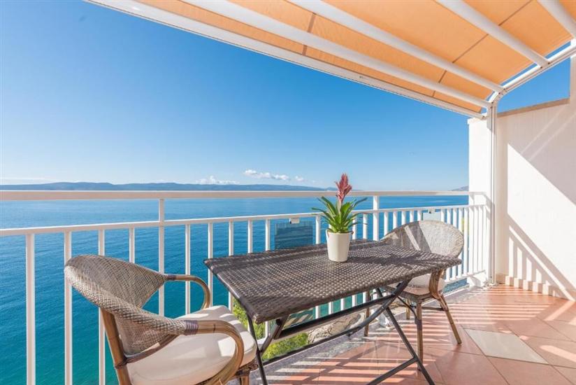 Apartment A2, for 6 persons