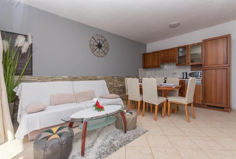 Apartman A3, na 6 osebe