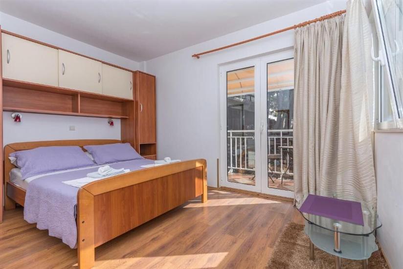 Apartment A3, for 6 persons