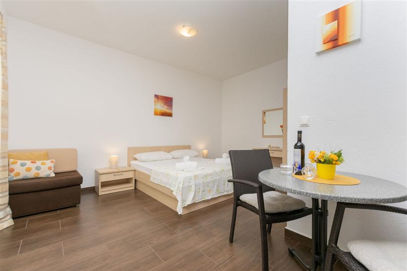 Apartment A1, for 2 persons
