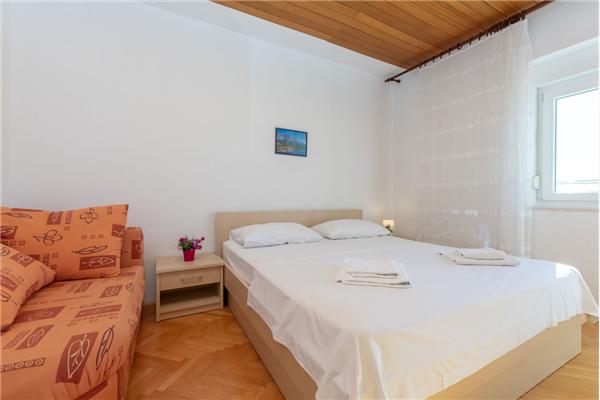 Apartment A3, for 5 persons