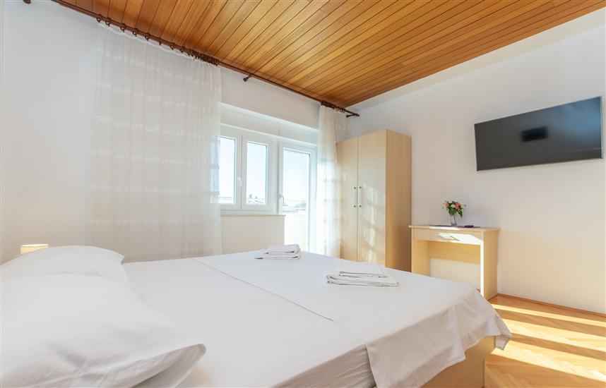 Apartment A3, for 5 persons