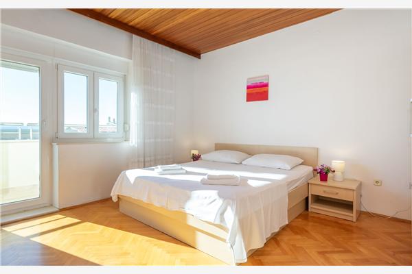 Apartment A3, for 5 persons