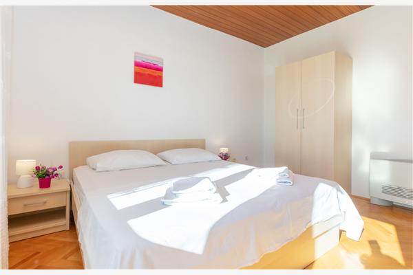 Apartment A3, for 5 persons