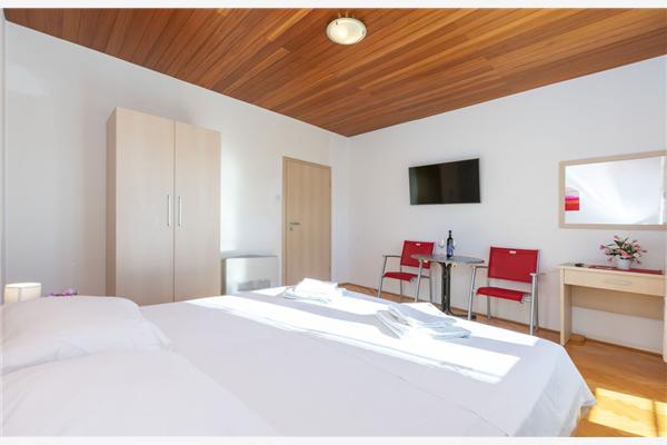 Apartment A3, for 5 persons