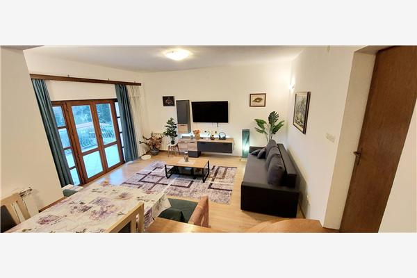 Apartment A1, for 6 persons