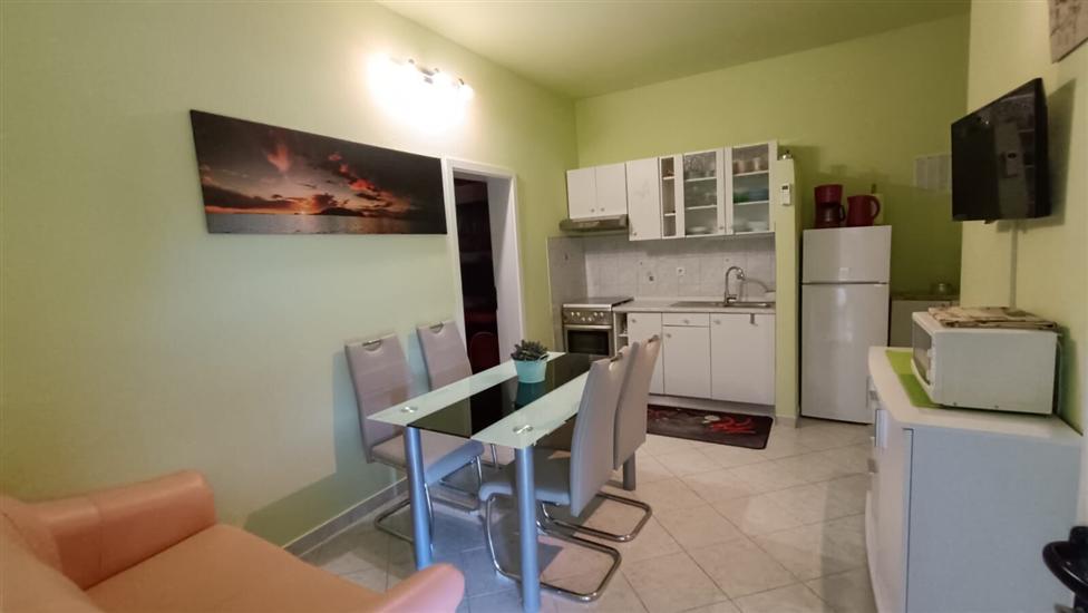 Apartment A1, for 4 persons