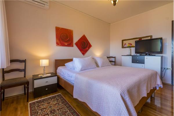 Apartment A2, for 2 persons