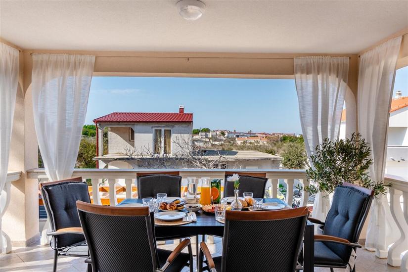 Apartment A2, for 4 persons