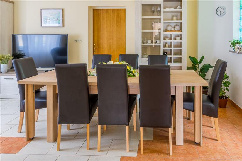 House K1, for 8 persons