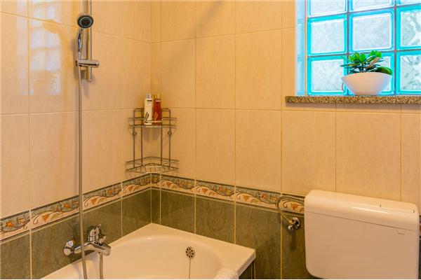 House K1, for 8 persons