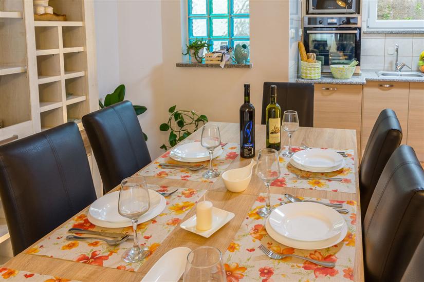 House K1, for 8 persons