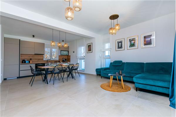 House K1, for 8 persons