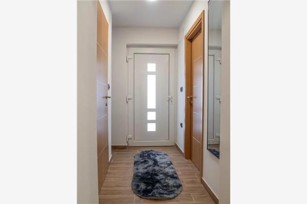 House K1, for 8 persons