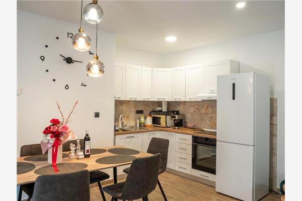 House K1, for 8 persons