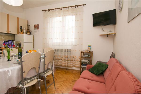 Apartment A1, for 5 persons