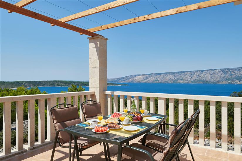 House K1, for 10 persons