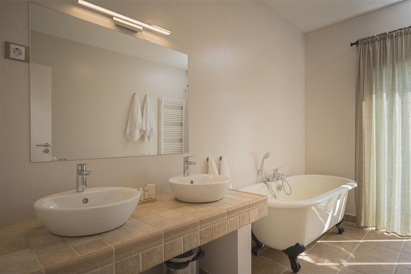 House K1, for 10 persons