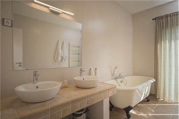 House K1, for 10 persons