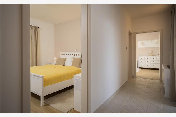 House K1, for 10 persons