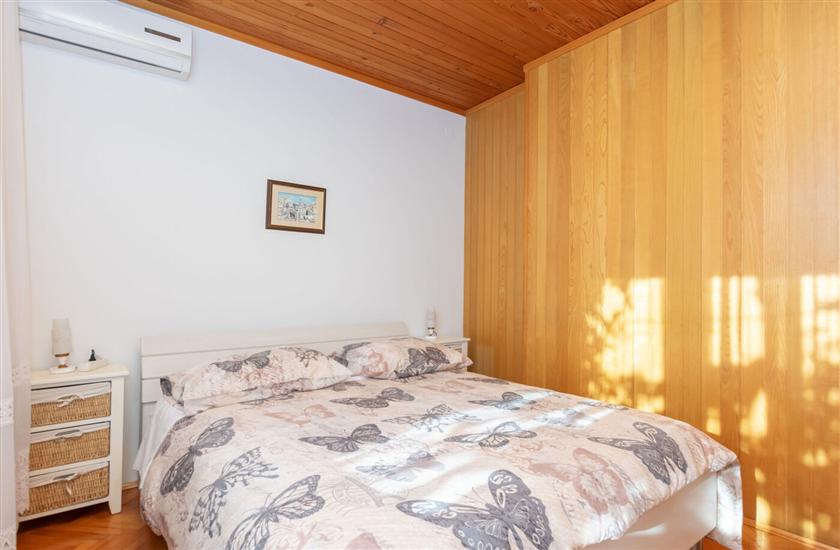 Apartment A2, for 7 persons