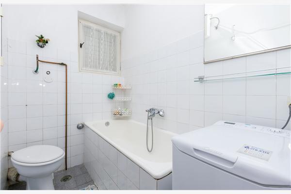 Apartment A2, for 7 persons