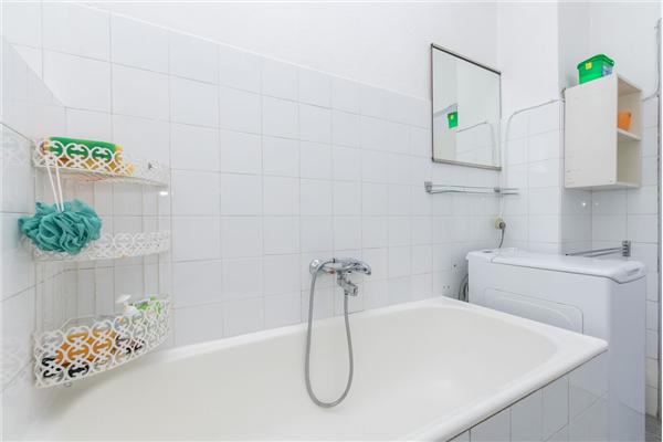 Apartment A2, for 7 persons