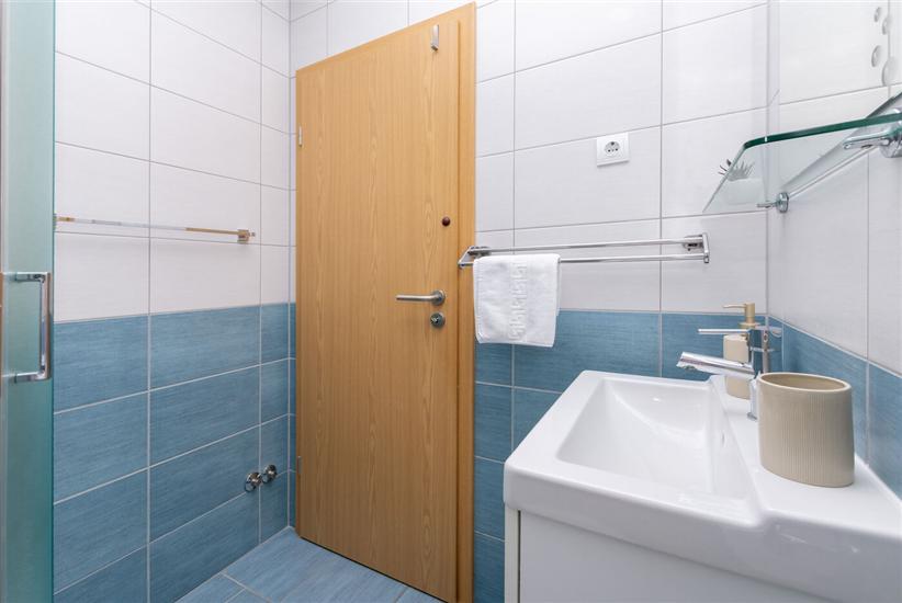 Apartment A1, for 2 persons