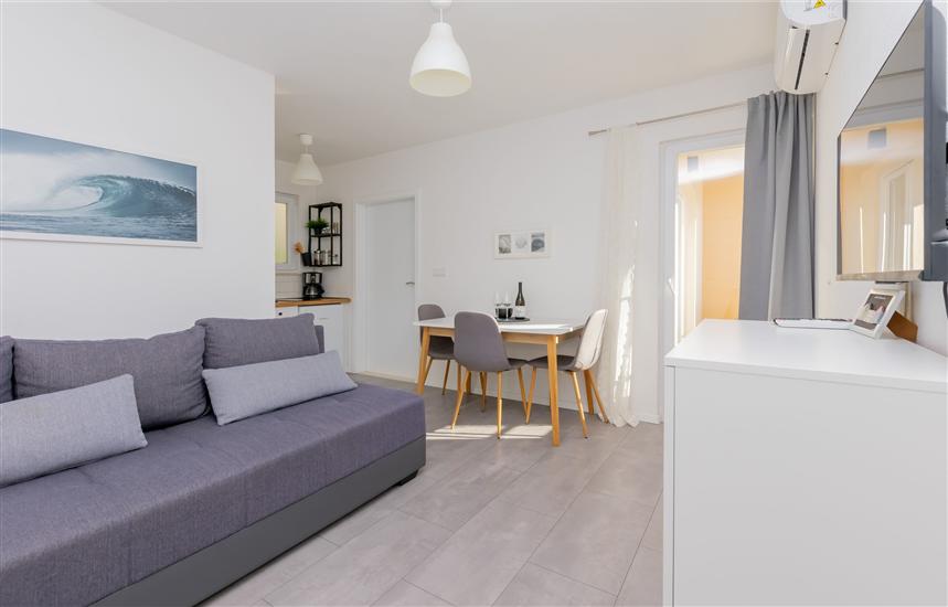 Apartment A2, for 4 persons