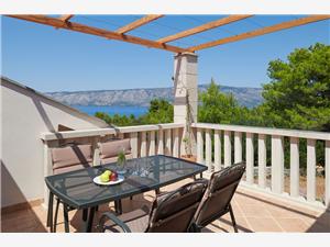 Stone house Middle Dalmatian islands,BookMartinaFrom 1012 €