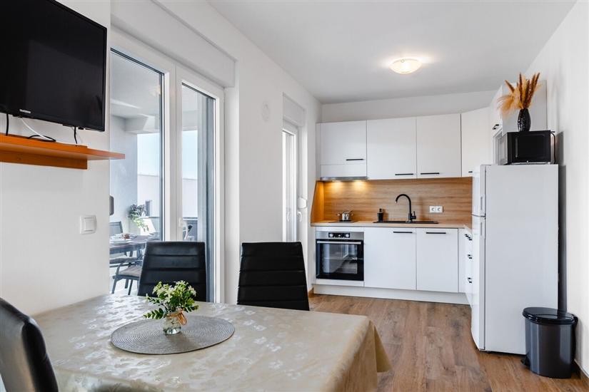 Apartment A1, for 5 persons