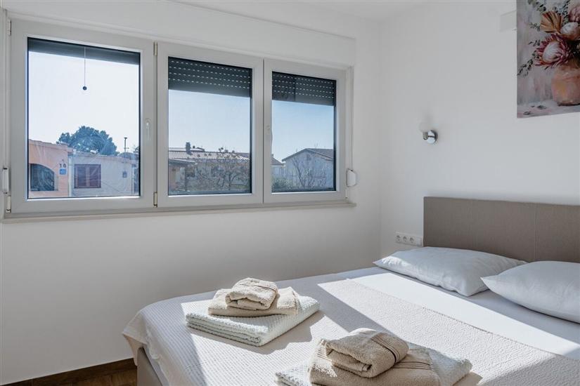 Apartment A1, for 5 persons