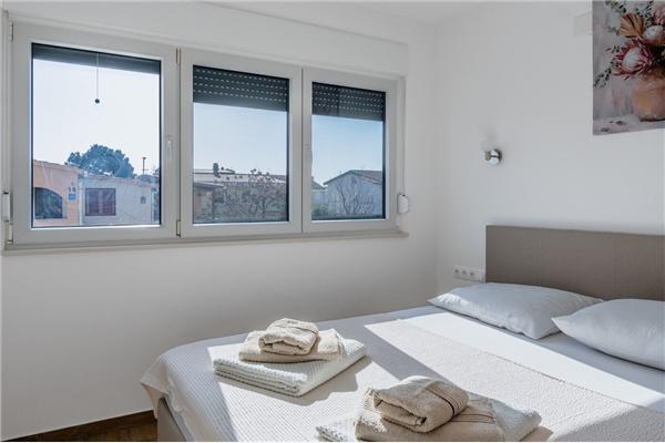 Apartment A1, for 5 persons