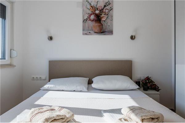 Apartment A1, for 5 persons