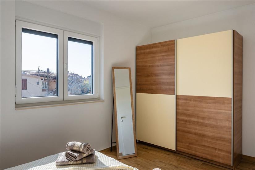 Apartment A1, for 5 persons