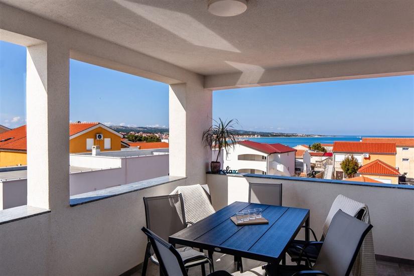 Apartment A2, for 5 persons