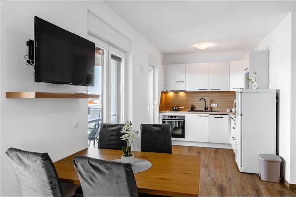 Apartment A2, for 5 persons