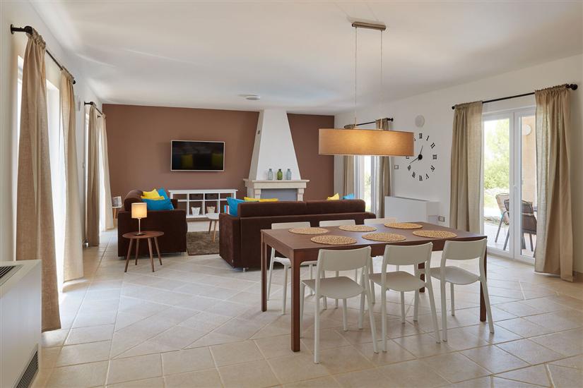 House K1, for 8 persons