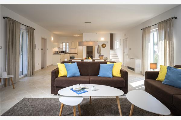 House K1, for 8 persons