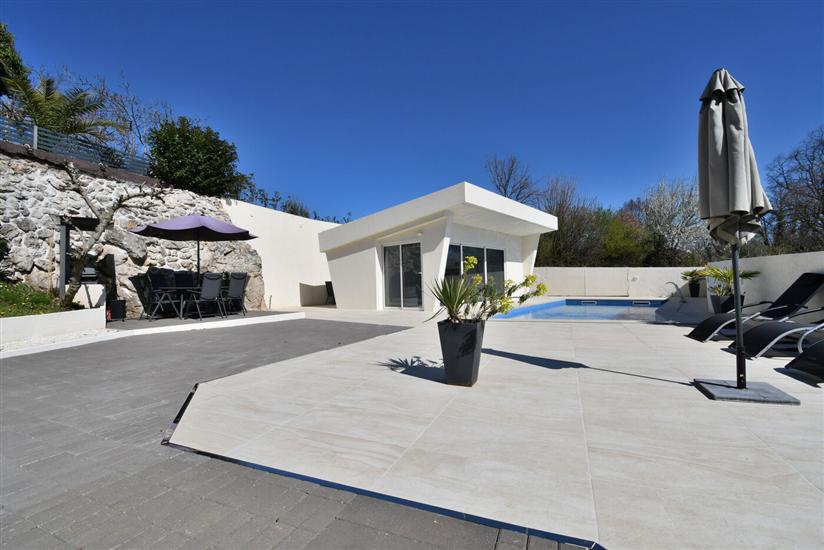 Apartments Lux with pool